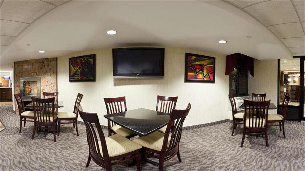 Hotel Express - Greece By Ihg Rochester